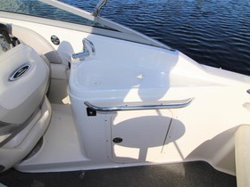 2009 Chaparral Boats 215