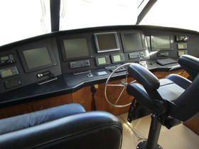 Kupiti 2007 Viking Enclosed Flybridge