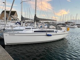 2016 Bavaria Yachts 33 Cruiser za prodaju