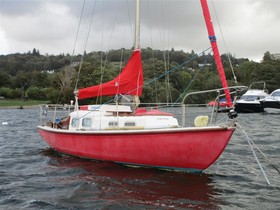 Offshore Halcyon 27