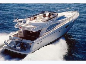 Ferretti Yachts 590