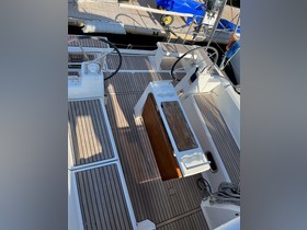 2014 Bénéteau Boats Oceanis 380 na prodej