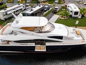 2019 Sunseeker 86 Yacht