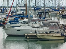Bénéteau Boats Oceanis 350