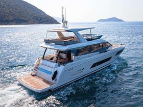 2020 Prestige Yachts 680 for sale