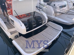 2023 Cayman Yachts 40