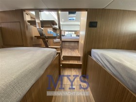 Kupiti 2023 Cayman Yachts 40