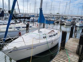 1981 Catalina Yachts 30 za prodaju