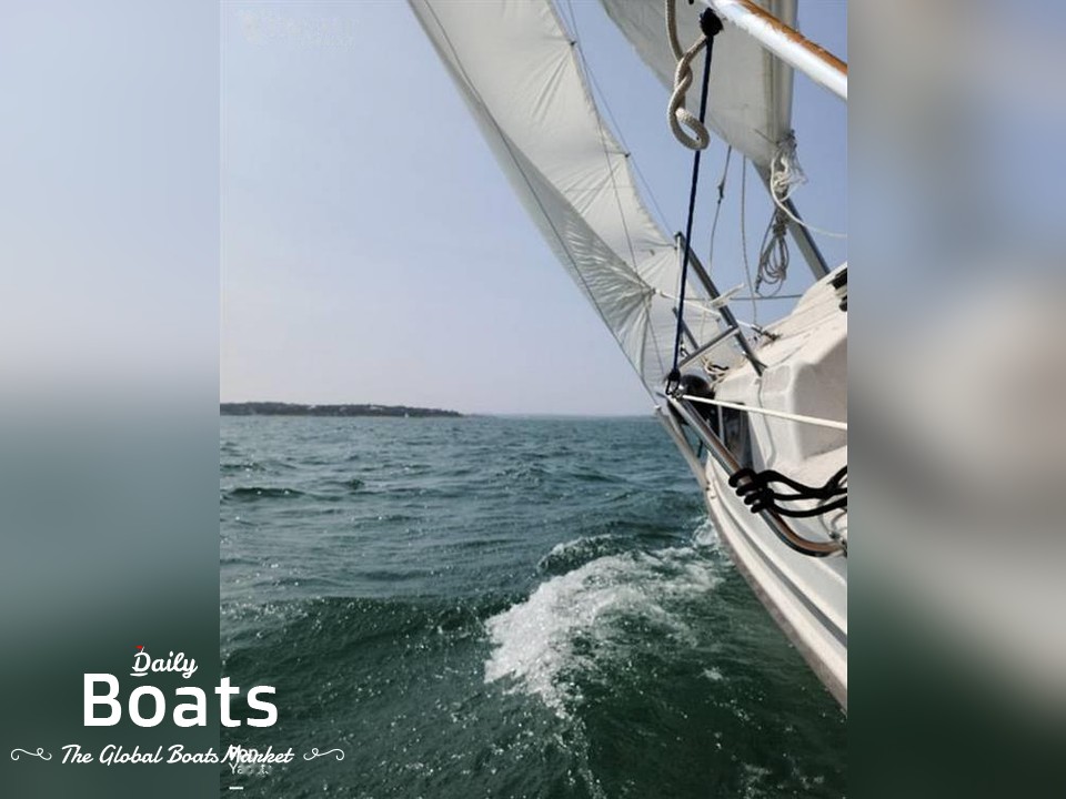 2000 MacGregor 26X for sale. View price, photos and Buy 2000 MacGregor