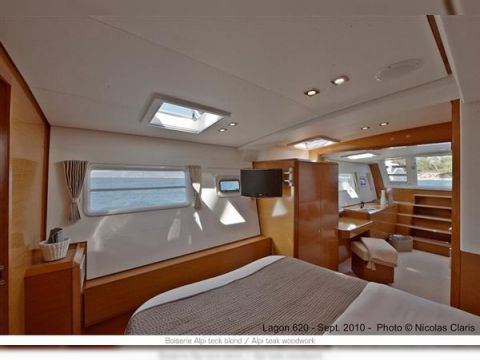 Rent 2013 Lagoon 620