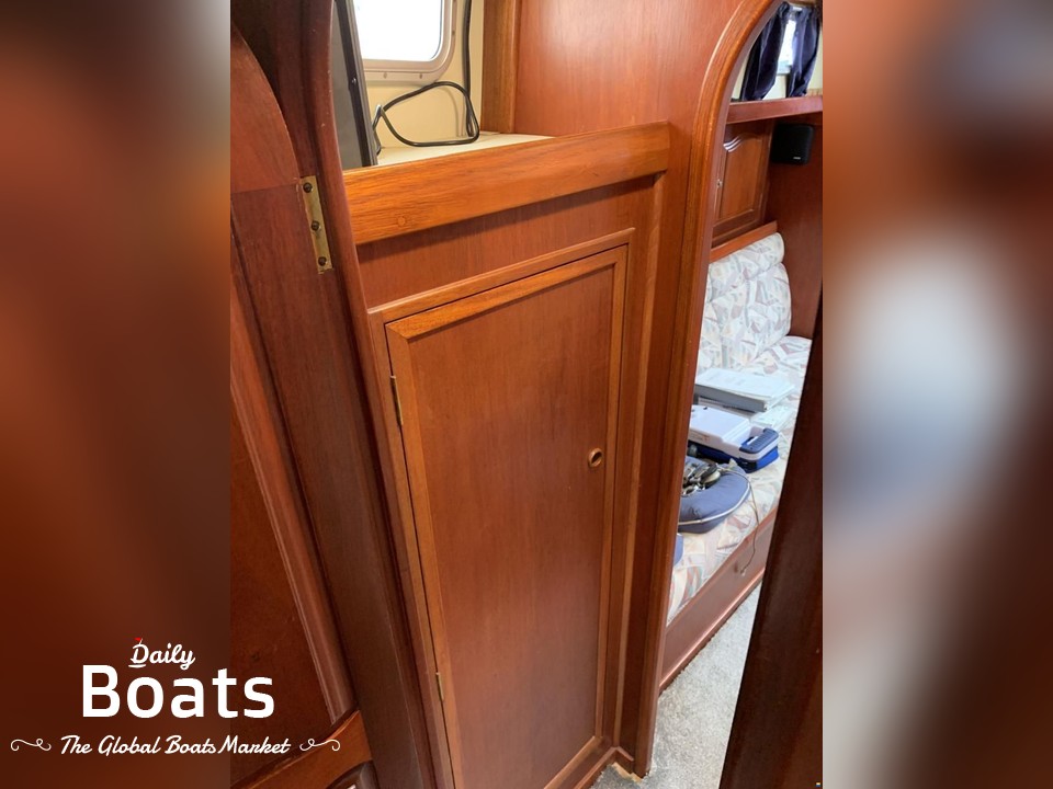 1996 Shearwater 39 for sale. View price, photos and Buy 1996 Shearwater