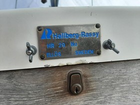 1990 Hallberg-Rassy 29 на продажу