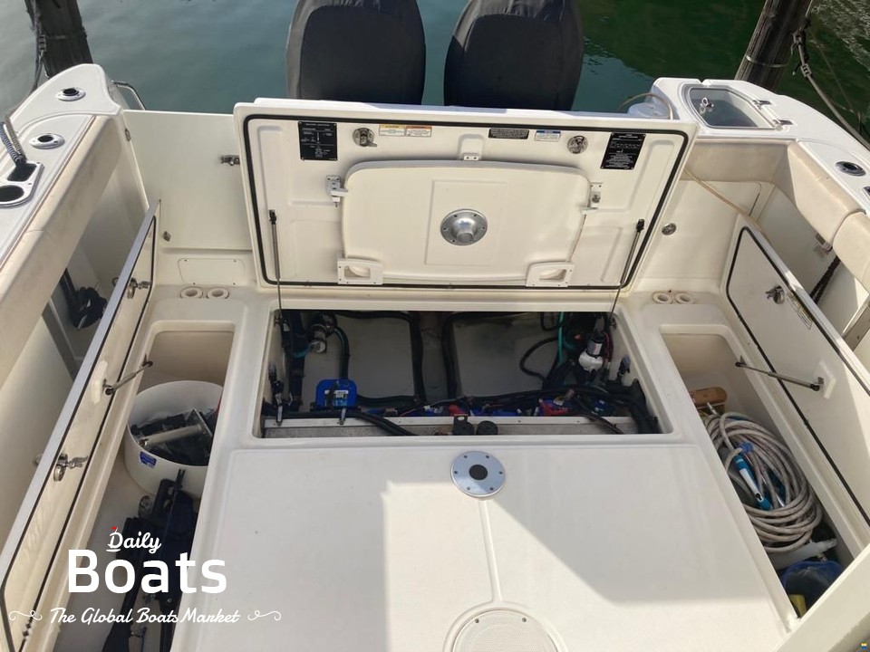 2015 Boston Whaler 315 ConquestPilot House for sale. View price