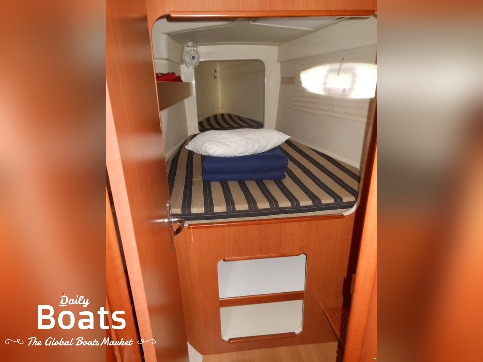 2010 Leopard 38 for sale. View price, photos and Buy 2010 Leopard 38