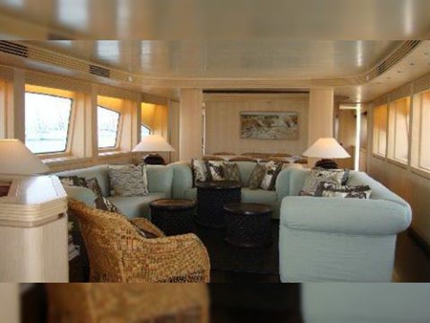 Buy 2005 Maiora 38