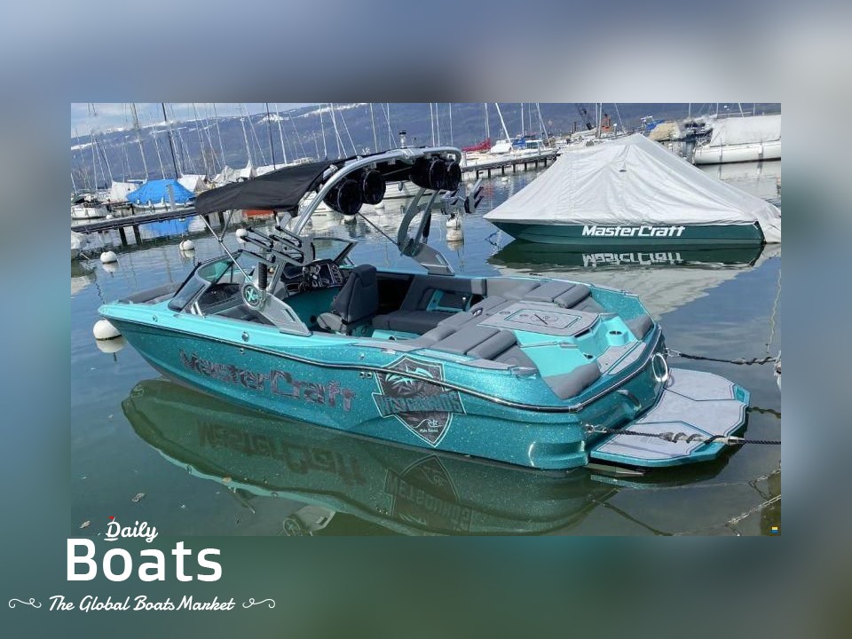 2021 MasterCraft X22