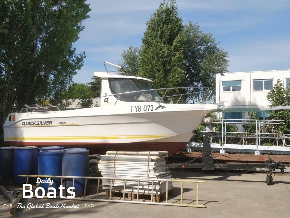 2001 Quicksilver 620 Ph