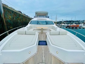 2021 Sunseeker 76 Yacht myytävänä
