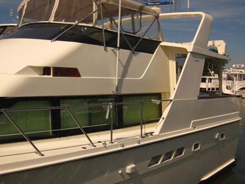 Αγοράστε 1990 Hatteras 48
