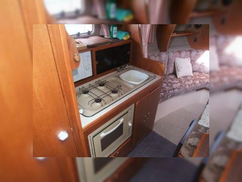 1995 Moody 44
