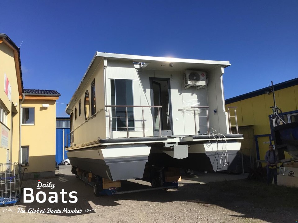 2022 Unknown Hausboot Fiji *Neu* for sale. View price, photos and Buy