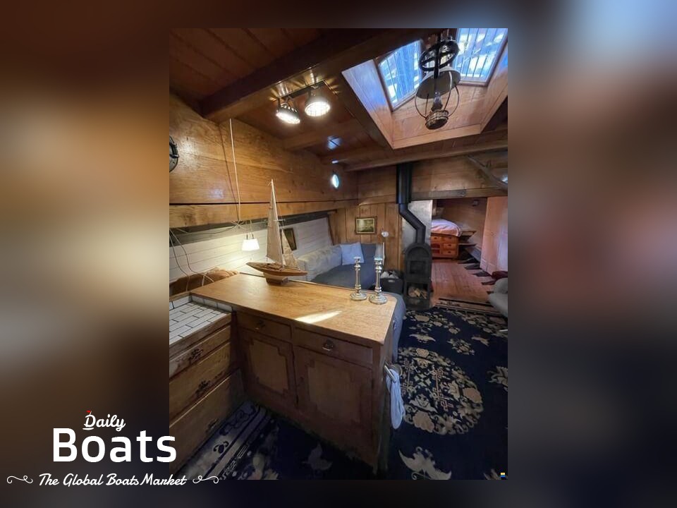 1924 Unknown Hajkutter Nipper "Husbad" for sale. View price, photos and