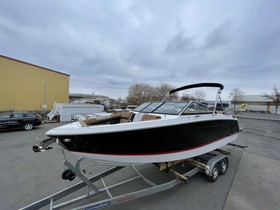 Cobalt R6 -Kommissionsboot-
