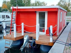 2023 Houseboat Zoe 1200