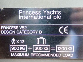 2011 Princess V52 на продаж