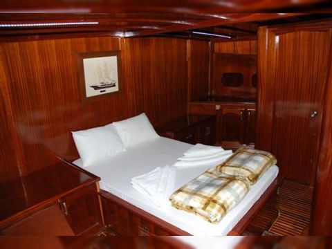 2006 Gulet Hull/Frames/Interior-Mahogany.Teakdeck