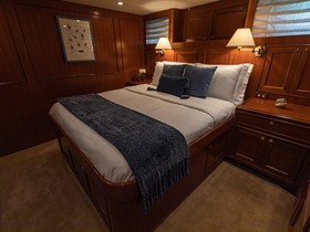 2002 Offshore Yachts - Voyager 80