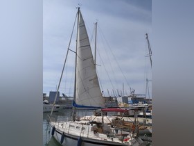 1983 ALB Sail Ba 30