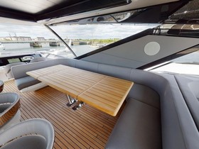 2022 Sunseeker 88 Yacht for sale