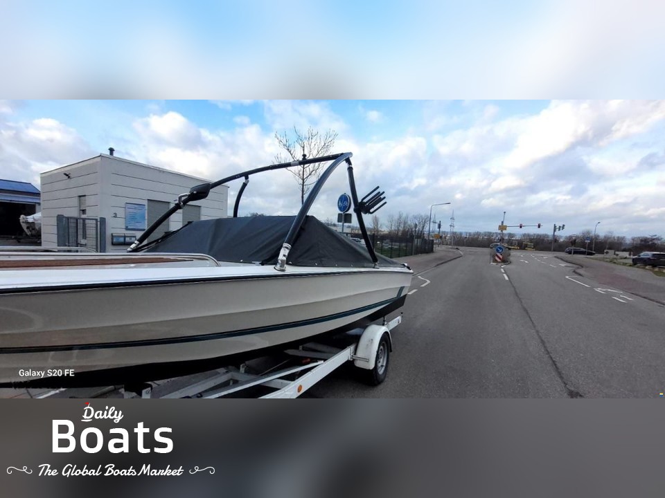 1990 Glassport 170 Mit Wakeboardtower for sale. View price, photos and