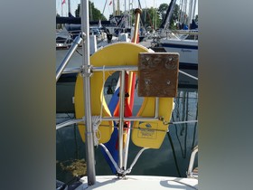 1981 Standfast 33