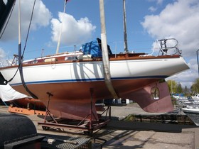 1973 Hallberg-Rassy Mistral 33 на продажу