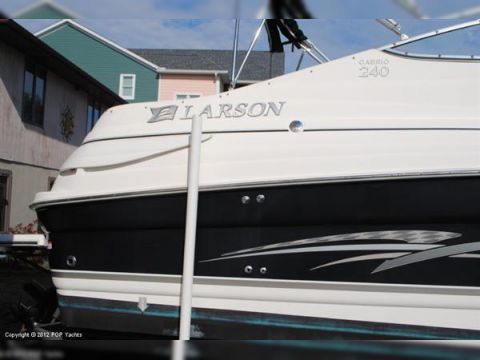 2008 Larson 240 Cabrio