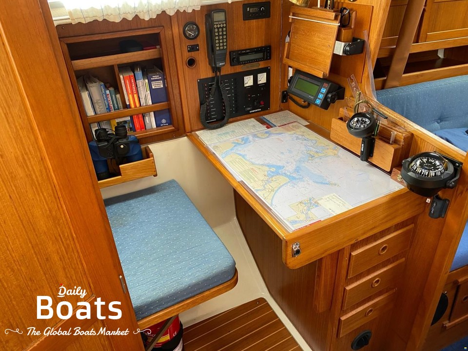 1989 Comfortina (SE) 32 for sale. View price, photos and Buy 1989 ...