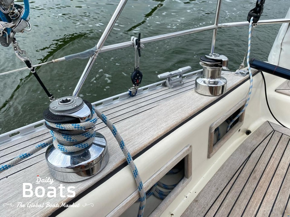 1989 Comfortina (SE) 32 for sale. View price, photos and Buy 1989 ...