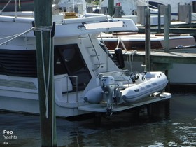 Vegyél 2002 Bluewater Yachts 5200 L.E. My