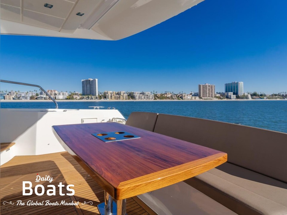 2015 Prestige Yachts 550 for sale. View price, photos and Buy 2015