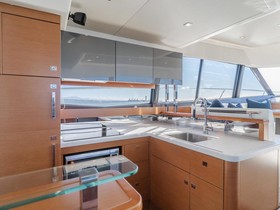 2015 Prestige Yachts 550