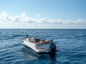 Купити Bayliner Vr6 Cuddy