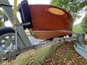 Vegyél 1951 Chris-Craft Riviera