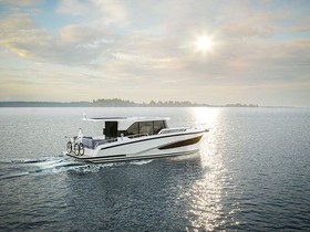 2022 Delphia Yachts 10 Sedan