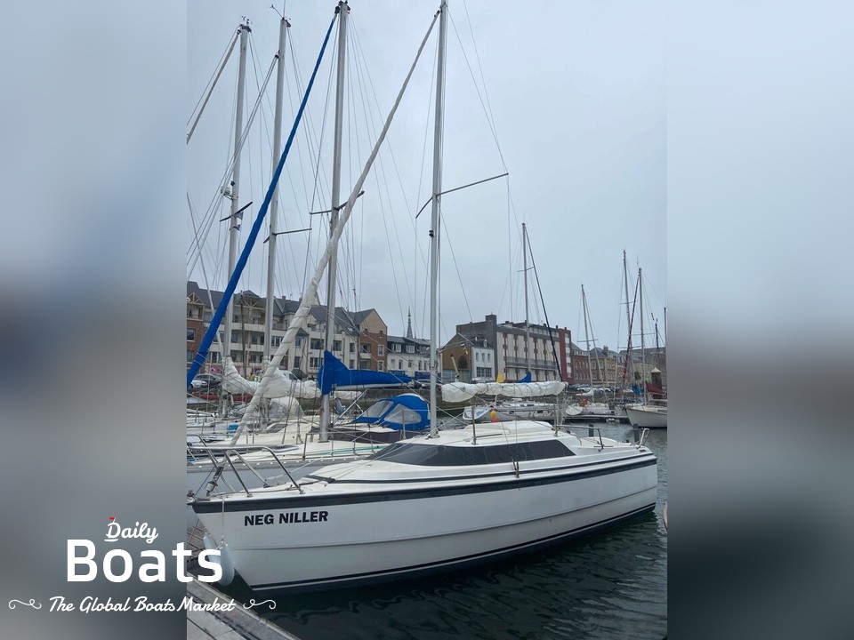 1999 MacGregor 26 for sale. View price, photos and Buy 1999 MacGregor