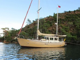 Fisher Yachts 34