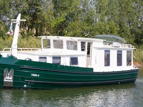 Gerasch Alu River Hausboot