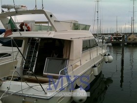 Osta 1993 Ferretti Yachts Altura 39