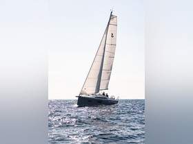 Купить 2022 Bénéteau Oceanis 34.1